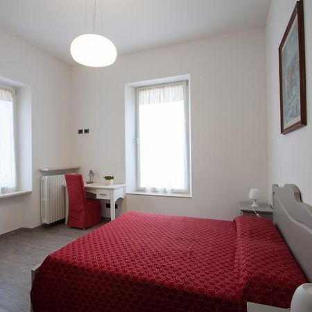Palazzo Di Primavera Guest House Каприно Веронезе Екстериор снимка